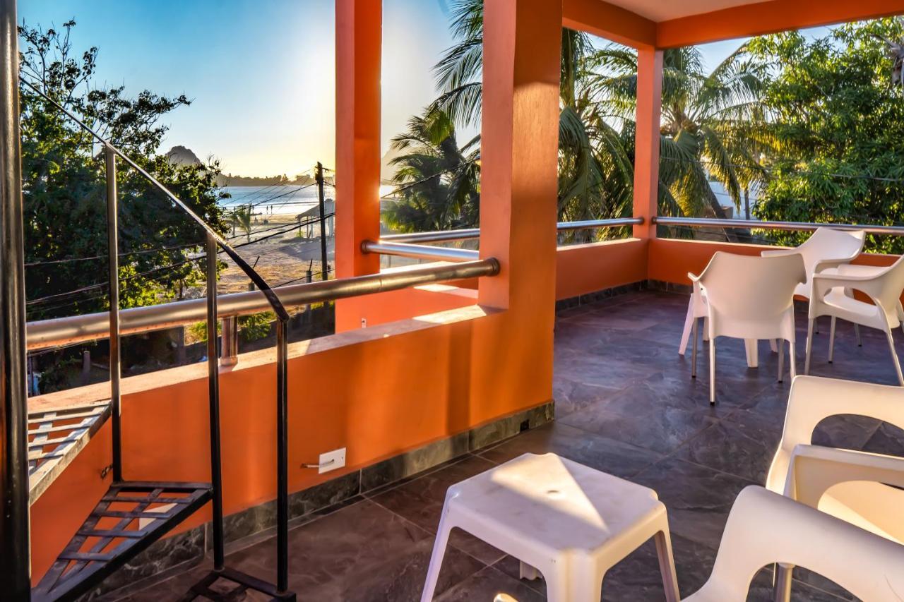 Casa Belen - Beautiful Beach View Home On Stone Island Isla La Piedra Екстер'єр фото